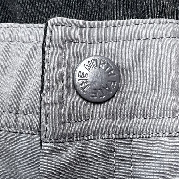 The North Face Mens Grey Nylon Hiking Trail Pants Sz 40 Pockets Drawstring Ankle - Picture 4 of 13